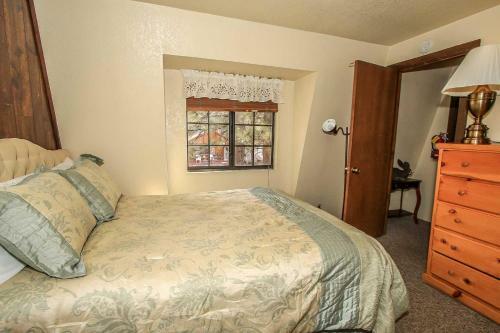 Birdie Cabin #1328
