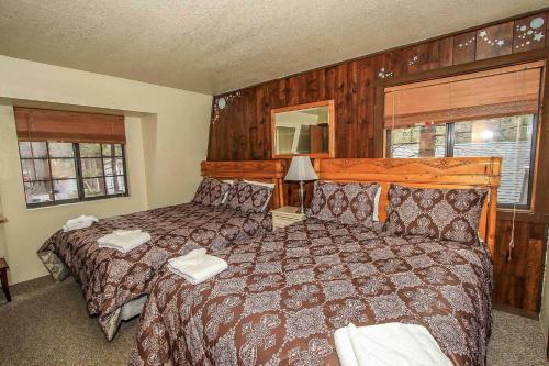 Birdie Cabin #1328