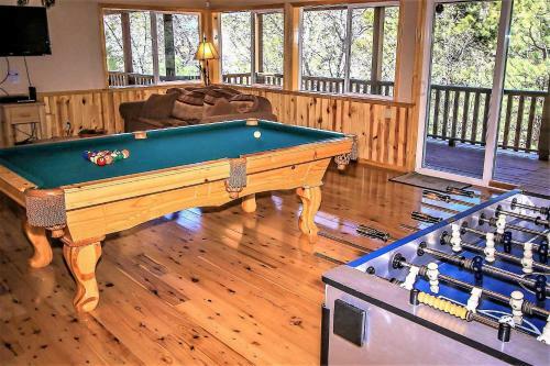 Angel View Chalet Moonridge Retreat