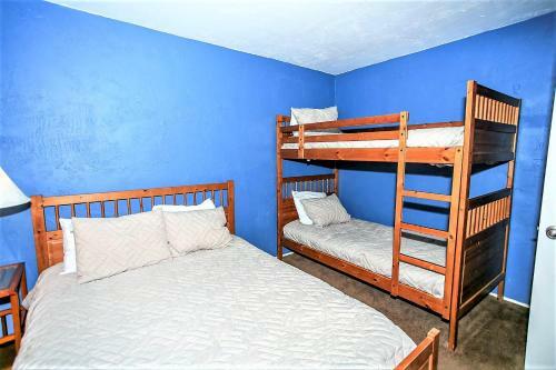 Apartamento 1764 - Gone Ski Inn Condo