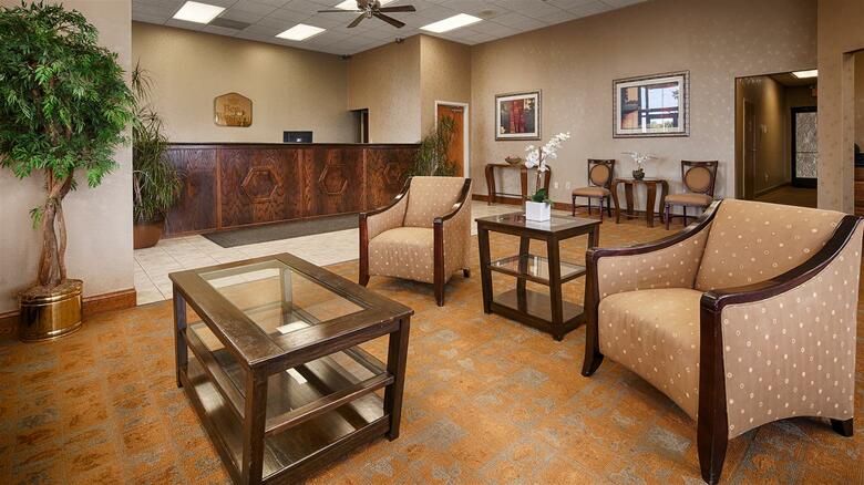 Hotel Best Western Inn & Suites - Monroe