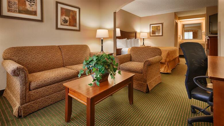 Hotel Best Western Inn & Suites - Monroe