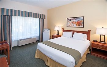 Holiday Inn Express Hotel & Suites Findley Lake (i-86 Exit 4)