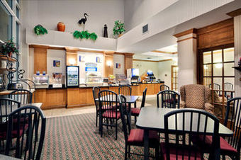 Holiday Inn Express Hotel & Suites Findley Lake (i-86 Exit 4)