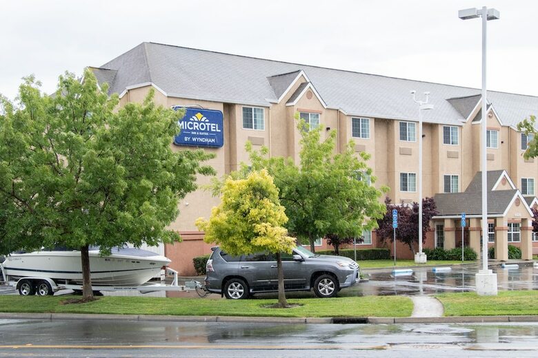 Hotel Microtel Inn And Suites By Wyn