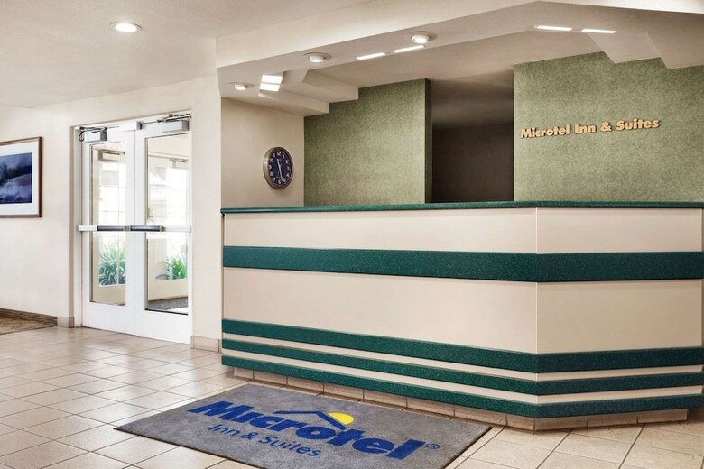 Hotel Microtel Inn And Suites By Wyn