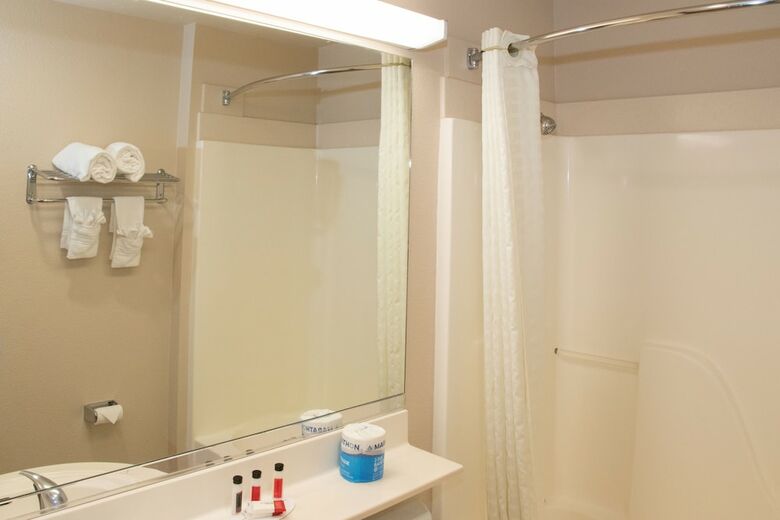 Hotel Microtel Inn And Suites By Wyn