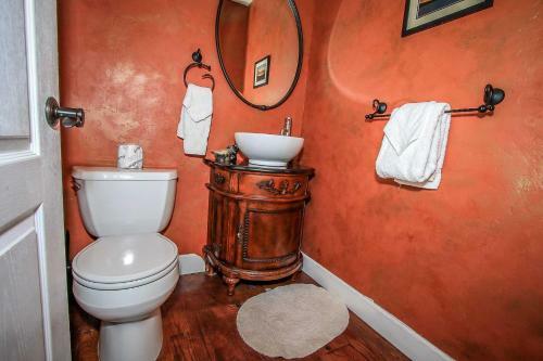 Four Seasons Chalet Massive Upscale Retreat