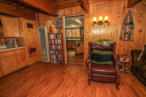 1745 - Quail's Nest Home