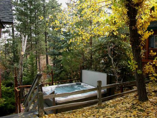 Lake View Retreat