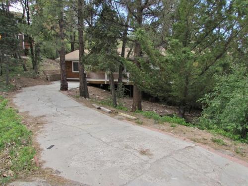 026 Mishka Cabin