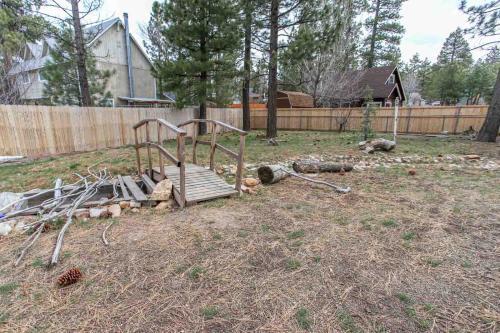 1751 - Bearadise Home