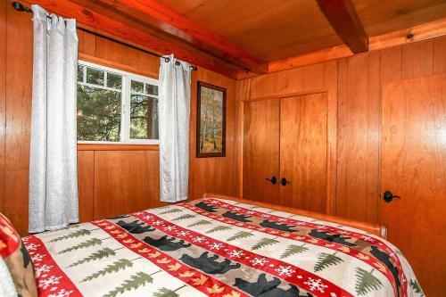 1668 - Finch Nest Home