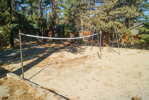~lupine Cabin #106~