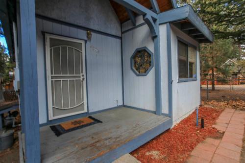 1711 - Little Bear Cubs Lodge Home
