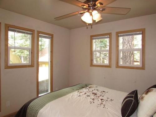 017 Moonridge Memories Cabin