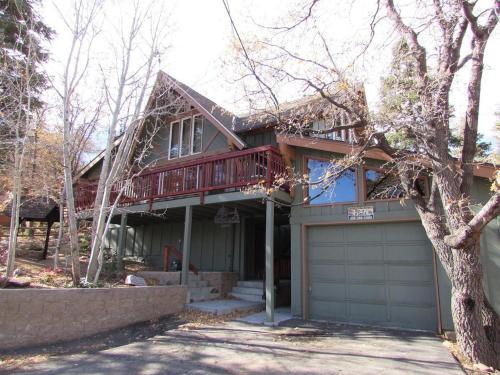 088 Rockspray Chalet Cabin