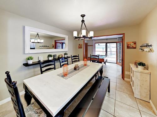 188 S Eureka Dr Home