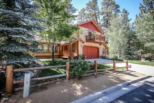Gold Rush Lodge Retreat