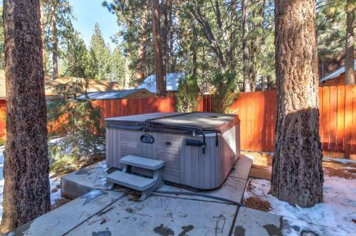 Bearpaw Cottage