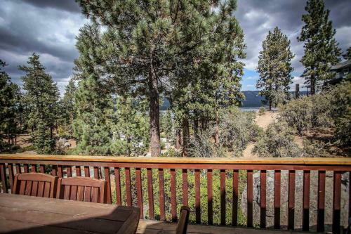 Alpine Lodge Downtown Log Home