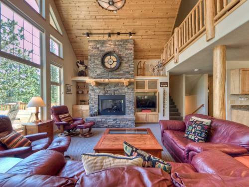 Big Sky - Bear Track Lodge