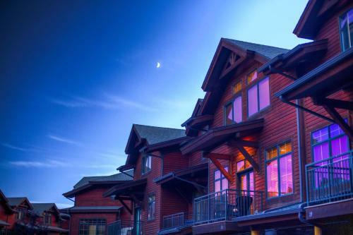 Spanish Peaks Condo 20