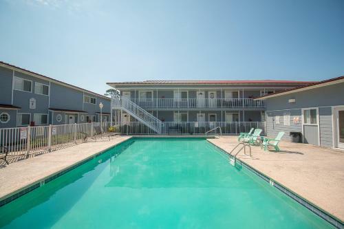 Oak Shores Studio 4 Apartment