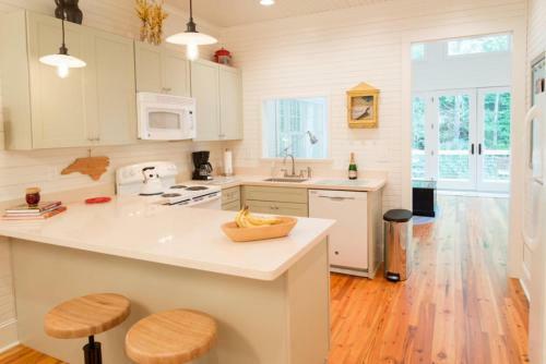 Jarrett Creek Cottage