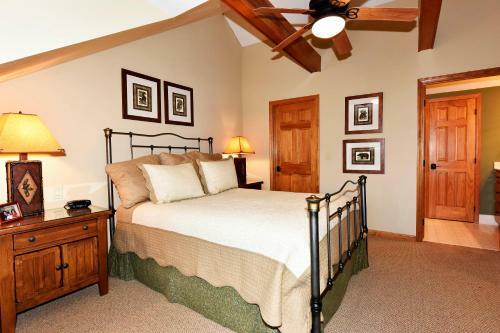 Hotel Chetola Resort Condominiums