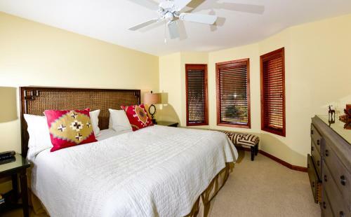 Hotel Chetola Resort Condominiums
