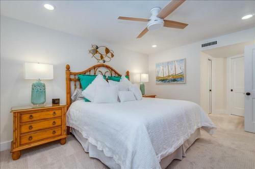 Sea Oats 244 Apartment