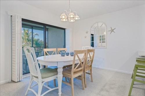 Sea Oats 321 Apartment