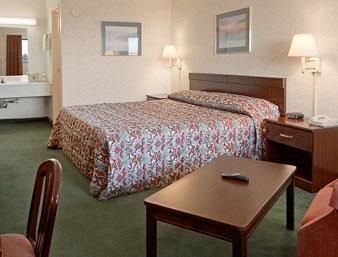 Hotel Super 8 Motel - Shelby