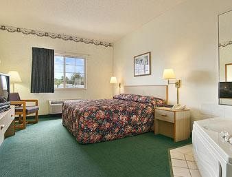 Hotel Super 8 Motel - Eagle River