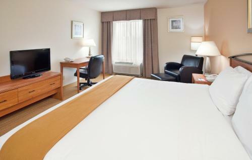 Hotel Holiday Inn Express Germantown (nw Milwaukee)