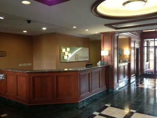 Hotel Holiday Inn & Suites Civic Arena