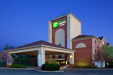 Holiday Inn Express Hotel  Suites Cincinnati