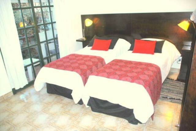 Bed & Breakfast Caser�n Porte�o