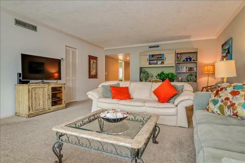 Sea Oats 335 Apartment