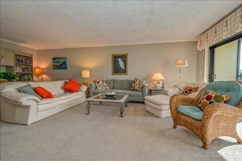 Sea Oats 335 Apartment