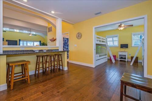 Homes-200 Seabreeze