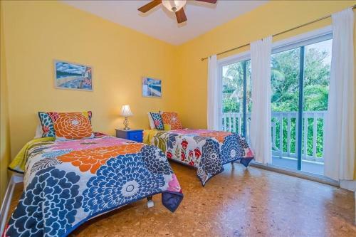 Homes-200 Seabreeze