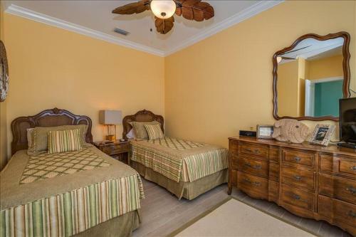 Homes-343 Gulf Blvd