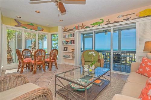 Villa Turtleback 02