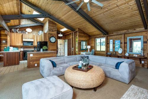 21562 Heron Drive Home