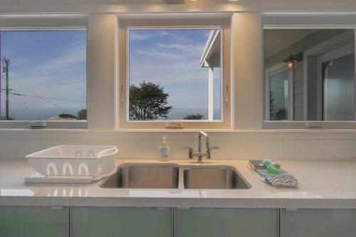 Conch Cottage