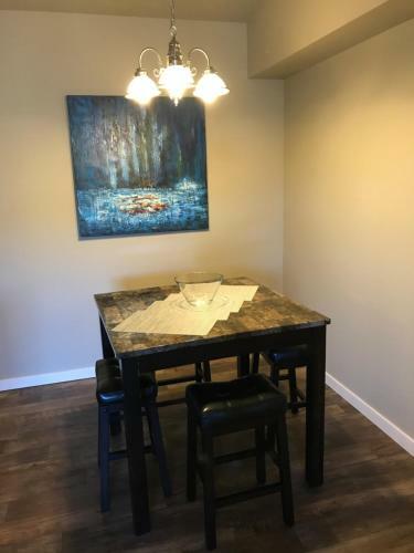 Retreat At Union Square Apartments