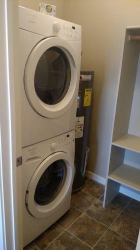 Retreat At Union Square Apartments