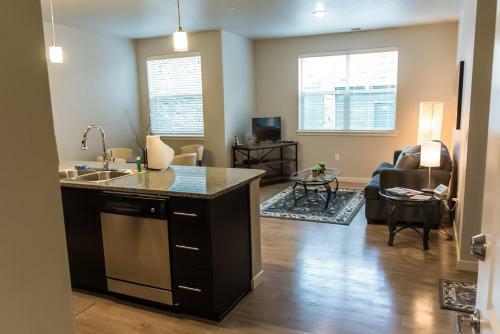 The District At Parkcenter Apartments